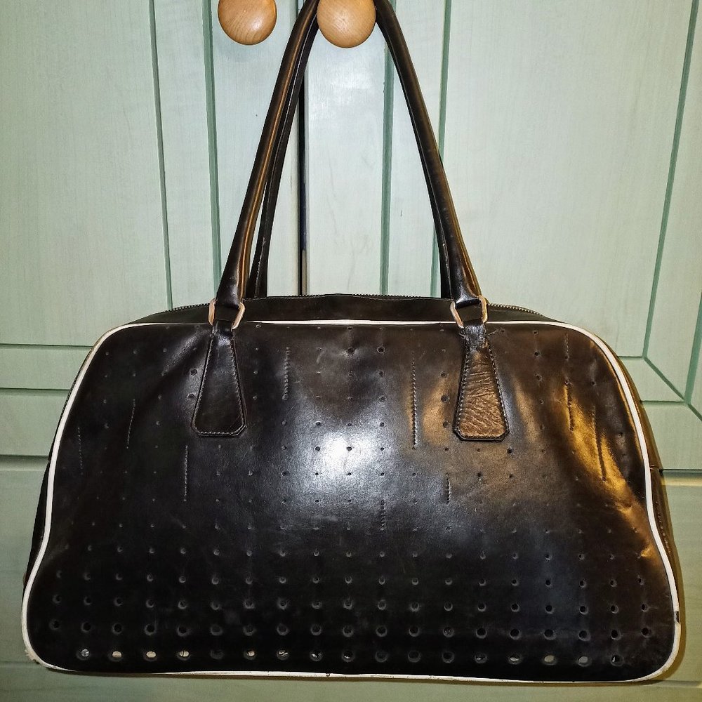 Prada Black leather Vintage handbag